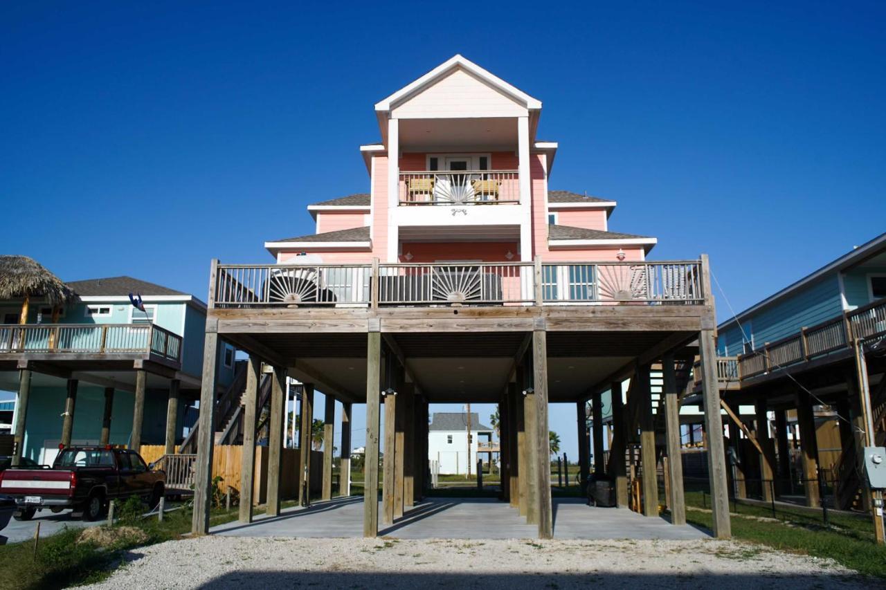 Chic Crystal Beach Escape With Deck - Walk To Beach! Bolivar Peninsula Extérieur photo